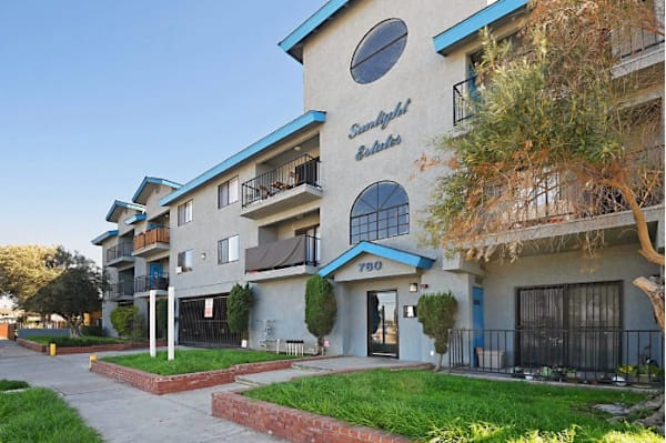 750 Redondo Beach Blvd property